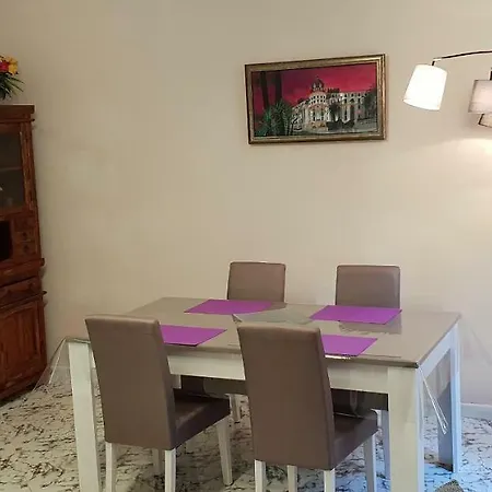 Au Coeur Du Vieux アパート ニース