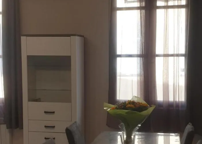 Apartment Au Coeur Du Vieux Nice